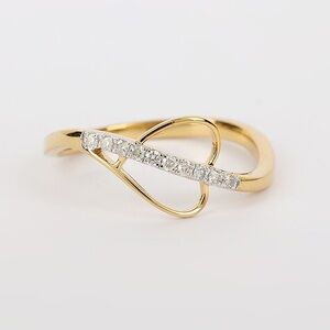 IGI Certified 0.10ctw Natural Diamond Ring Size 7 - 14K Solid Gold